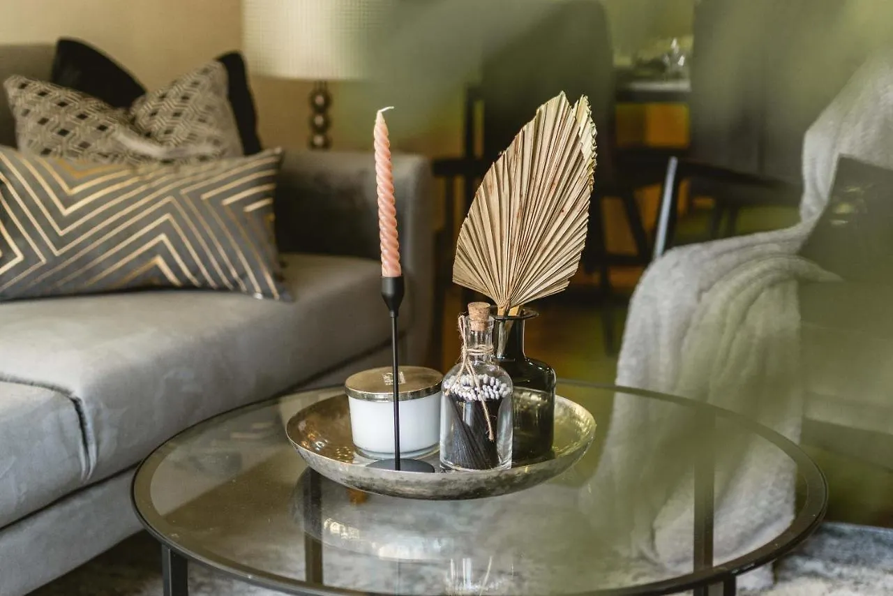 Canary Wharf 2-Bed Luxury Haven London 0*,